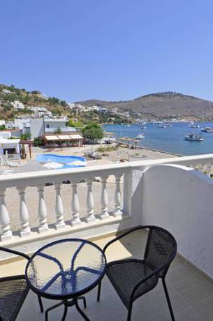 Imagen de la habitación del Hotel Tony's Beach. Foto 3