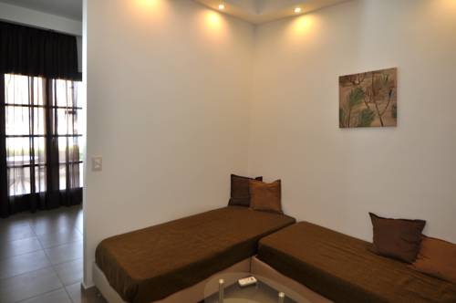 Imagen de la habitación del Hotel Tony's Beach. Foto 6