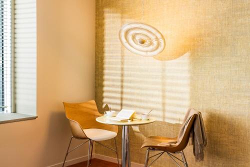 Imagen de la habitación del Hotel Too Hotel & Spa Paris - MGallery Collection. Foto 9