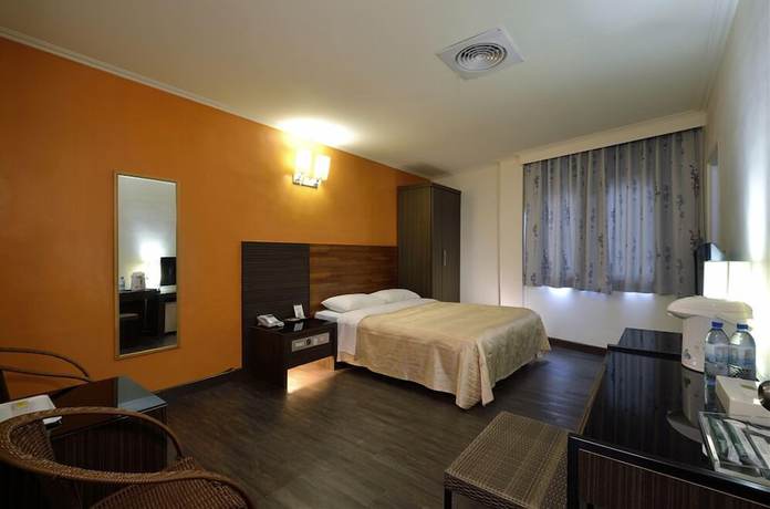 Imagen de la habitación del Hotel Toong Mao Kao Shang Ching. Foto 16