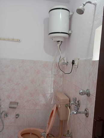 Imagen de la habitación del Hotel Toorani Resort. Foto 15