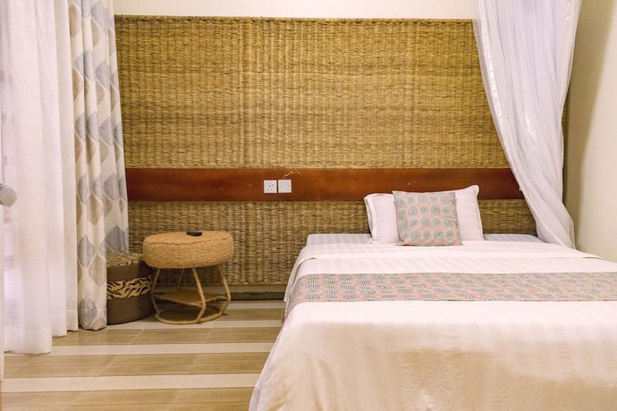 Imagen de la habitación del Hotel Tooro Fairway. Foto 8