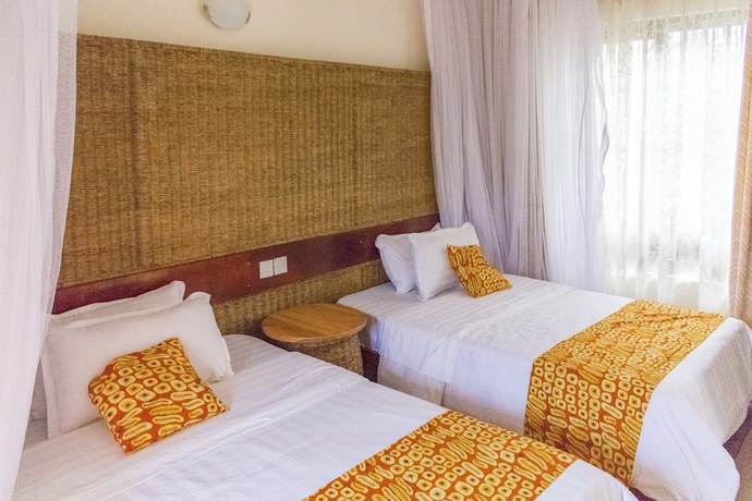Imagen de la habitación del Hotel Tooro Fairway. Foto 11