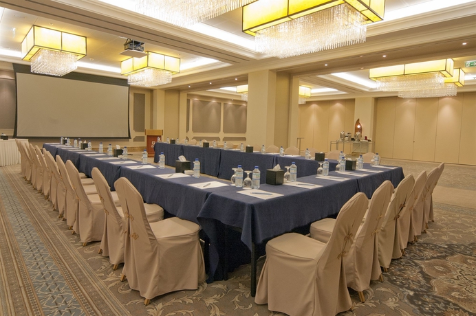 Imagen de los interiores del Hotel Top Ayla. Foto 13