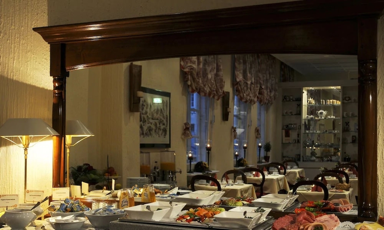 Imagen del bar/restaurante del Hotel Top Cityline Klassik Altstadt. Foto 3