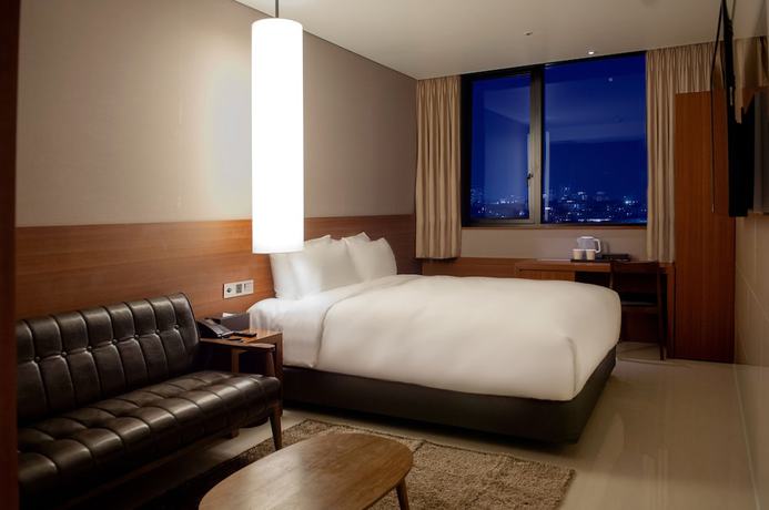 Imagen general del Hotel Top Cloud Cheonan. Foto 1