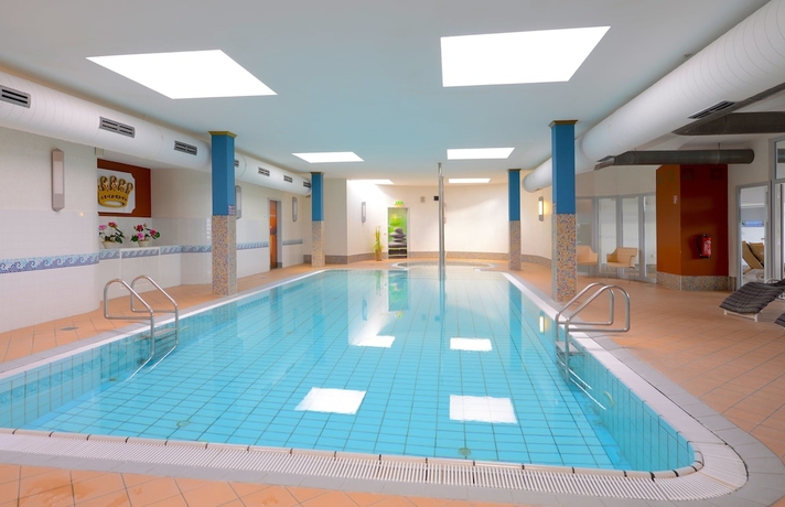 Imagen de la piscina del Hotel Top Countryline Seehotel Gro&szlig;herzog Ostseebad Boltenhagen. Foto 18