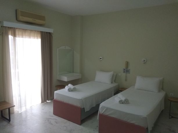 Imagen de la habitación del Hotel Top, Creta. Foto 7