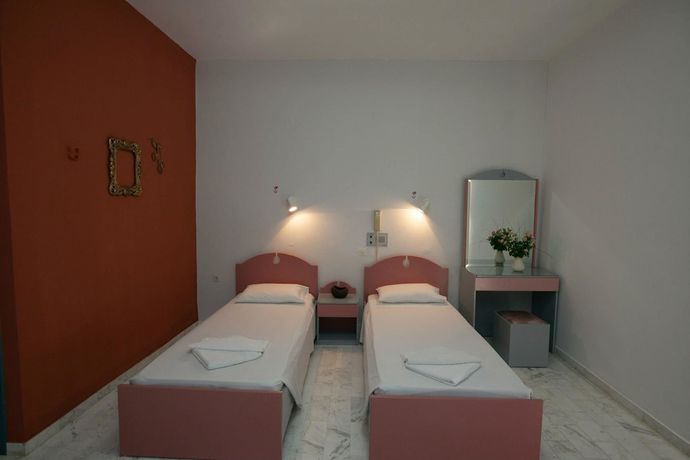 Imagen de la habitación del Hotel Top, Creta. Foto 13