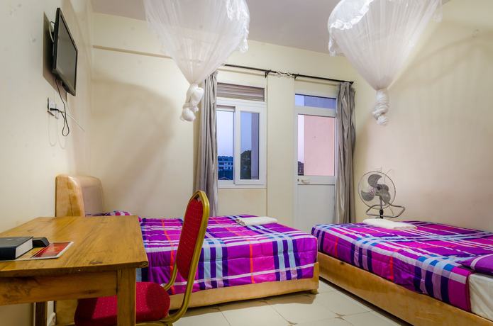 Imagen de la habitación del Hotel Top Five. Foto 12