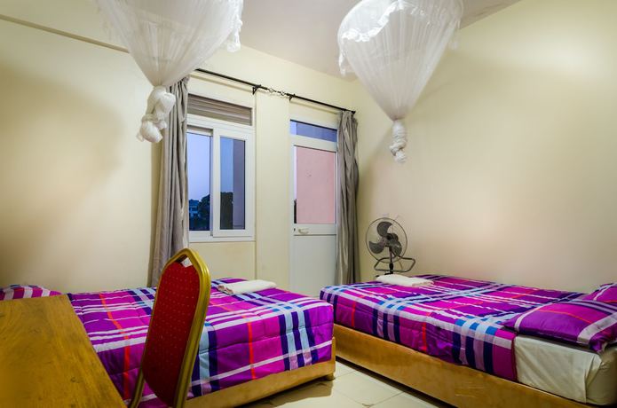 Imagen de la habitación del Hotel Top Five. Foto 14