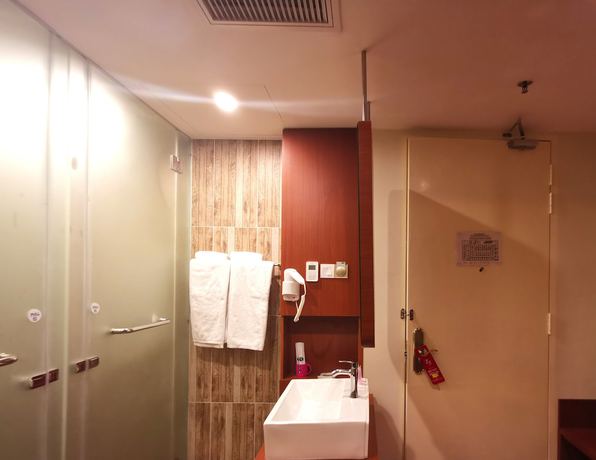 Imagen de la habitación del Hotel Top Holiday Hotel Mines Seri Kembangan. Foto 14