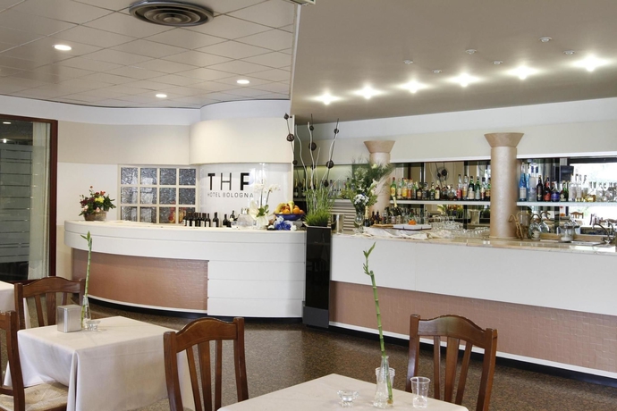 Imagen del bar/restaurante del Hotel Top Hotel Park Bologna. Foto 1