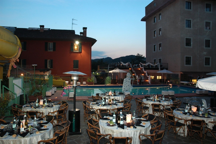 Imagen del bar/restaurante del Hotel Top Hotel Park Bologna. Foto 5
