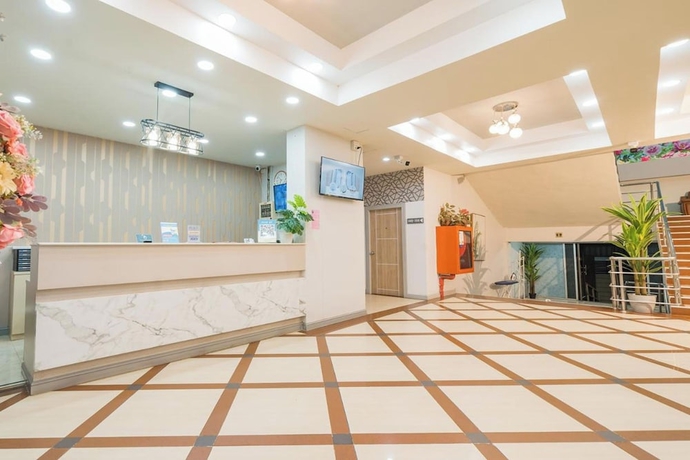 Imagen de los interiores del Hotel Top Inn. Foto 15