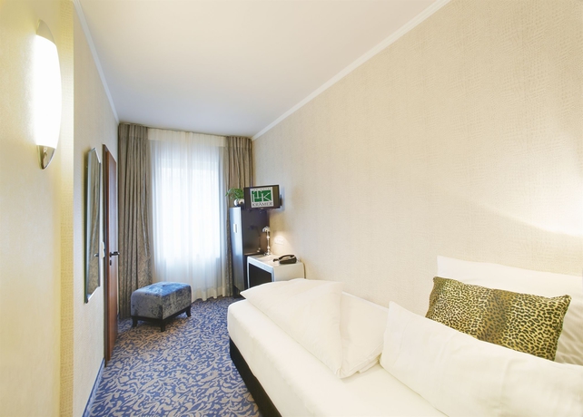 Imagen de los interiores del Hotel Top Kr&auml;mer. Foto 11