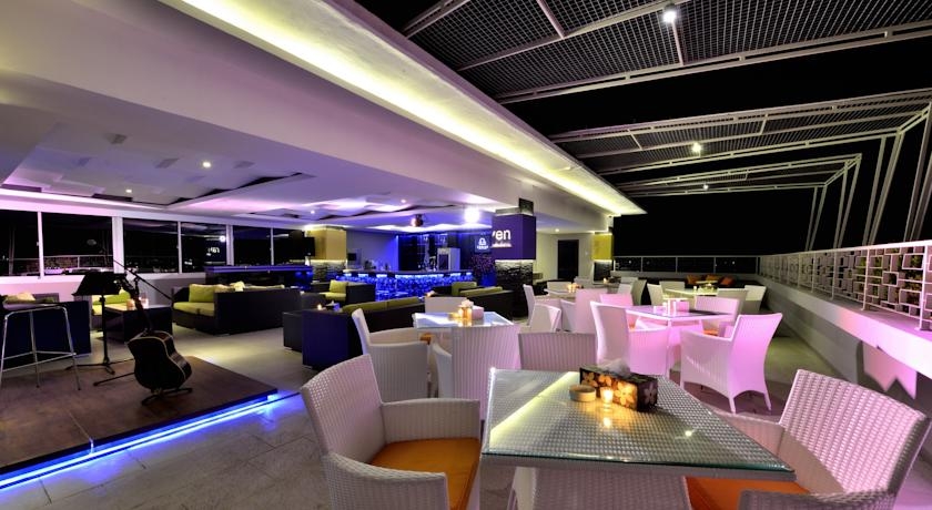 Imagen de los interiores del Hotel Top Malioboro. Foto 3