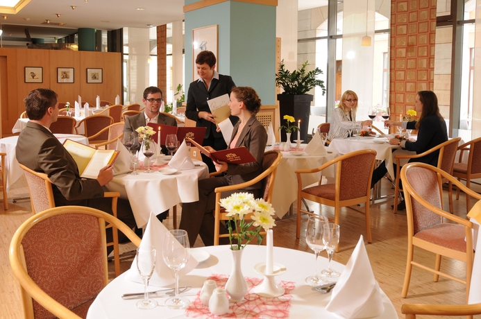 Imagen del bar/restaurante del Hotel Top Martas Lutherstadt-wittenberg. Foto 2