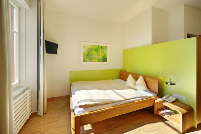 Imagen de la habitación del Hotel Top Odelya Basel. Foto 6