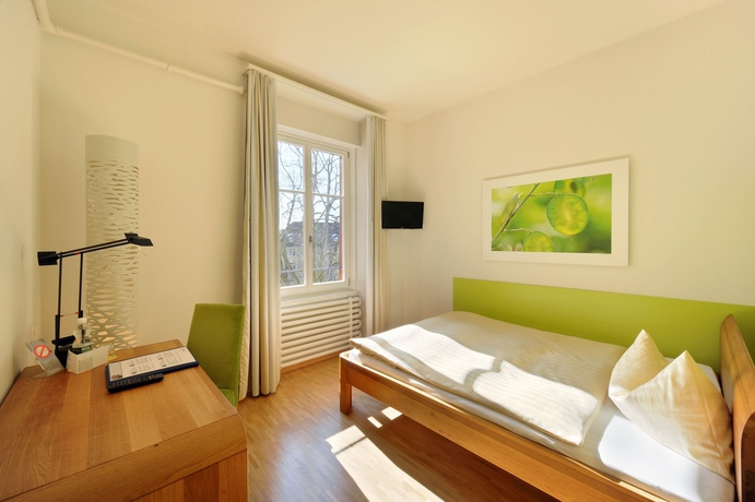 Imagen de la habitación del Hotel Top Odelya Basel. Foto 7