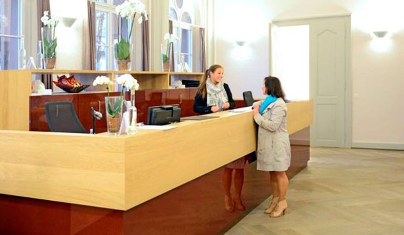 Imagen de los interiores del Hotel Top Odelya Basel. Foto 17