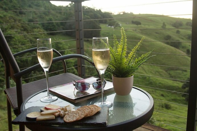 Imagen general del Hotel Top Of The Hill. Foto 11