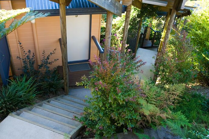 Imagen de los exteriores del Hotel Top Of The Hill. Foto 35