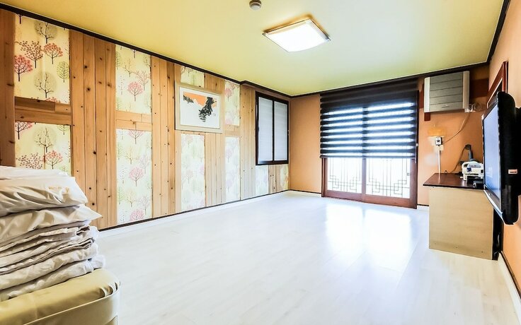 Imagen de la habitación del Hotel Top Suncheon. Foto 16