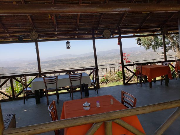 Imagen del bar/restaurante del Hotel Top Twelve. Foto 4