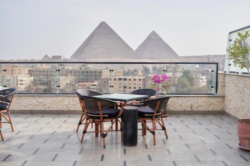 Imagen general del Hotel Top pyramids hotel. Foto 4