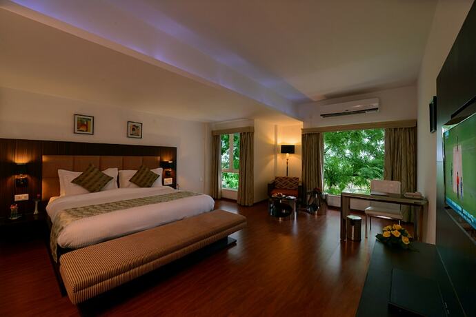 Imagen de la habitación del Hotel Top3 Lords Resort Bhavnagar. Foto 19