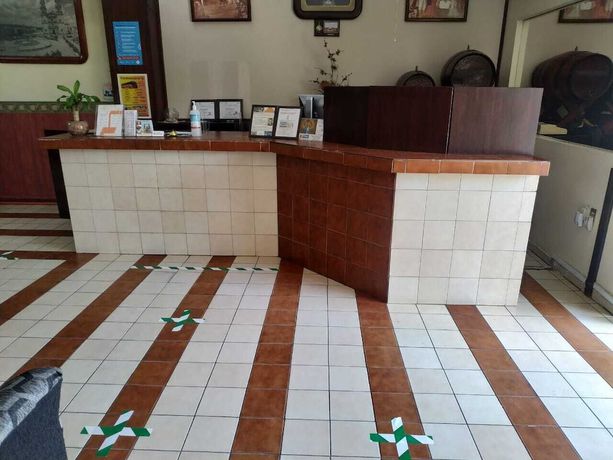 Imagen de los interiores del Hotel Topacio. Foto 14