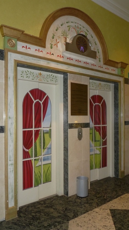 Imagen de los interiores del Hotel Topacio. Foto 13