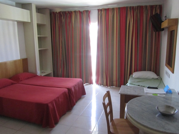 Imagen de la habitación del Hotel Topaz, Bugibba. Foto 9