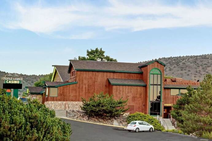 Imagen general del Hotel Topaz Lodge. Foto 7