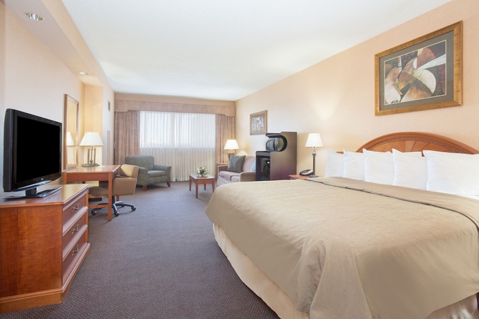 Imagen de la habitación del Hotel Topeka At City Center. Foto 5