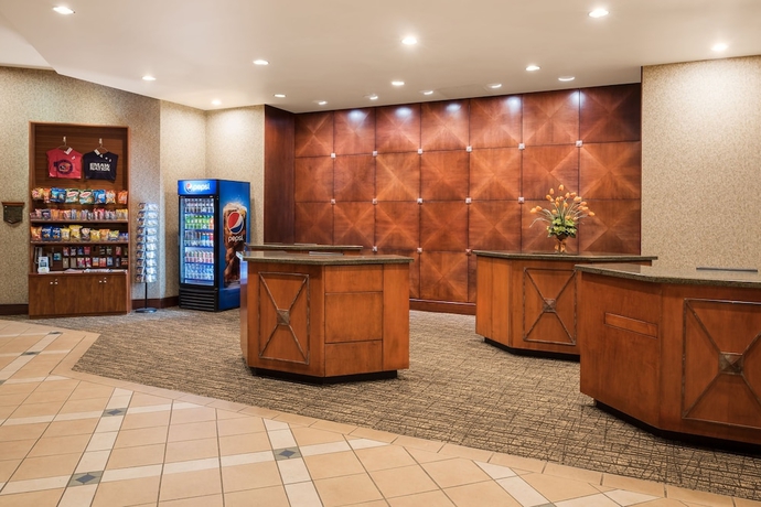 Imagen de los interiores del Hotel Topeka At City Center. Foto 10