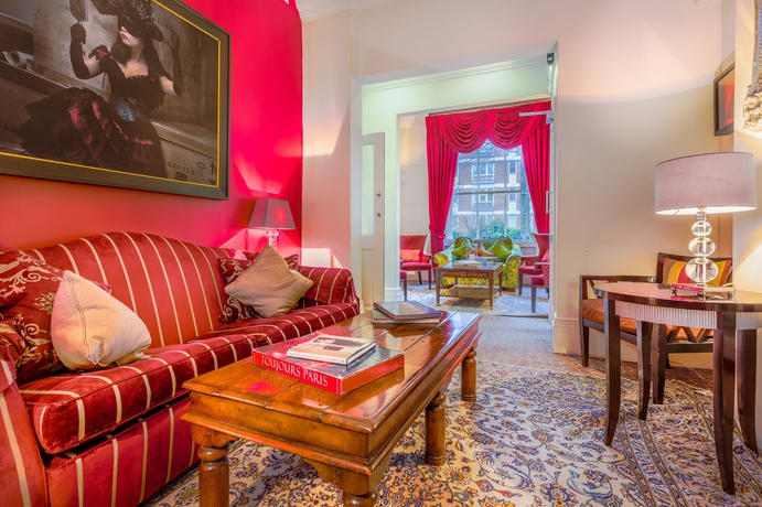 Imagen de los interiores del Hotel Tophams. Foto 14