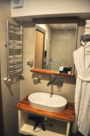 Imagen de los interiores del Hotel Tophane Suites. Foto 14