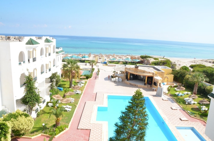 Imagen de la piscina del Hotel Topkapi Beach. Foto 15