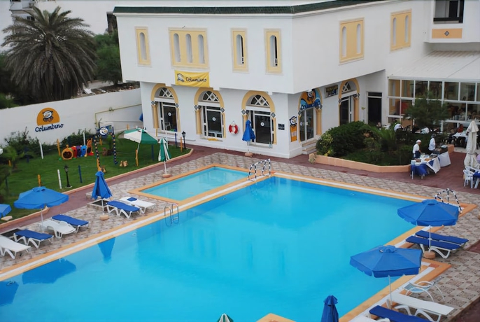 Imagen de la piscina del Hotel Topkapi Beach. Foto 17