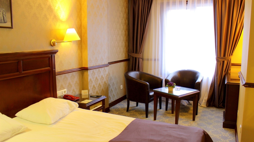 Imagen de la habitación del Hotel Topkapi Inter Istanbul. Foto 2