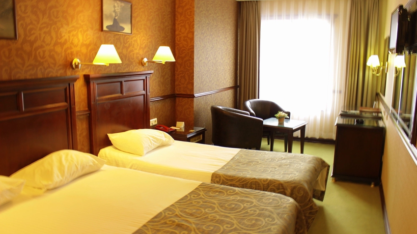 Imagen de la habitación del Hotel Topkapi Inter Istanbul. Foto 6