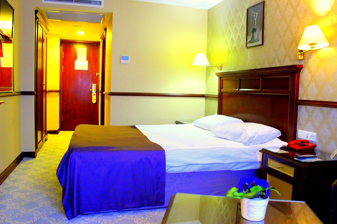 Imagen de la habitación del Hotel Topkapi Inter Istanbul. Foto 9