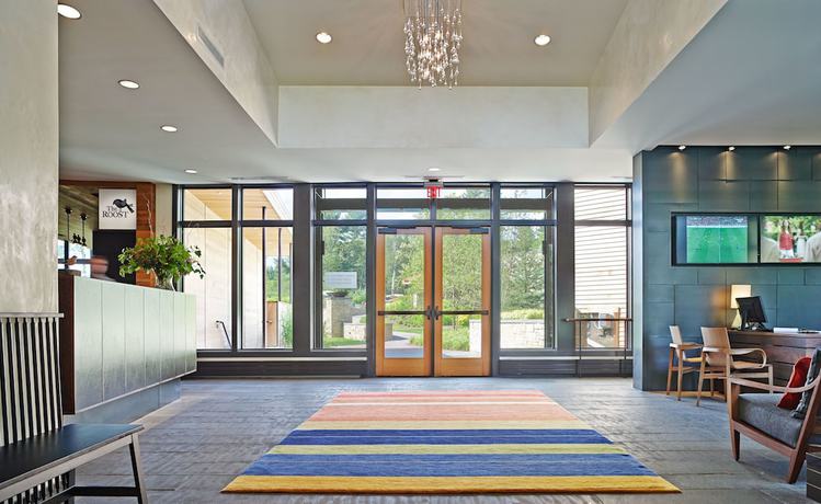 Imagen de los interiores del Hotel Topnotch Resort. Foto 18