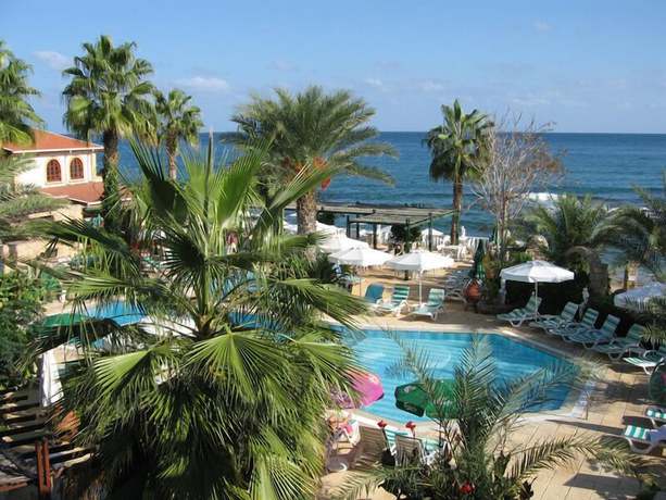 Imagen de la piscina del Hotel Topset. Foto 15