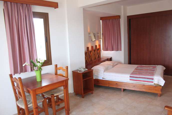 Imagen de la habitación del Hotel Topset. Foto 9