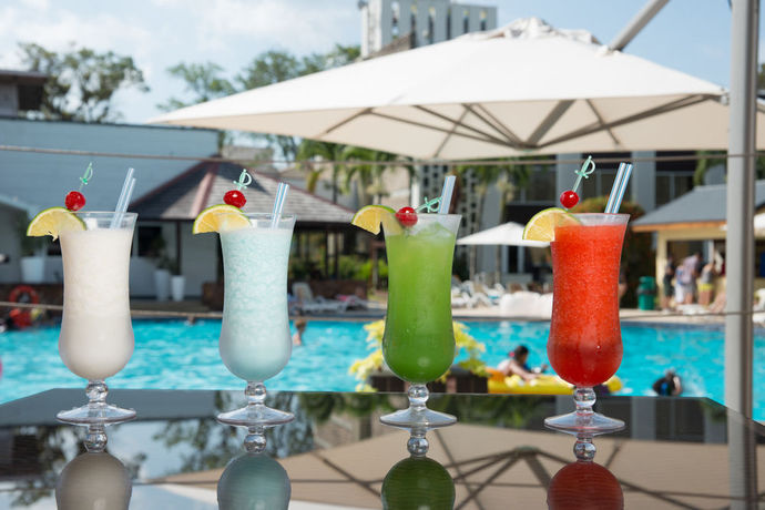 Imagen de la piscina del Hotel Torarica Resort. Foto 15