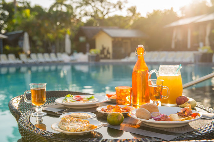 Imagen de la piscina del Hotel Torarica Resort. Foto 19