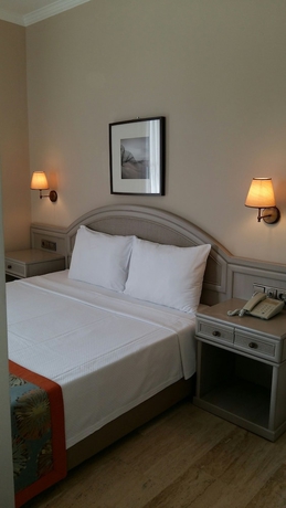 Imagen de la habitación del Hotel Torbahan. Foto 4